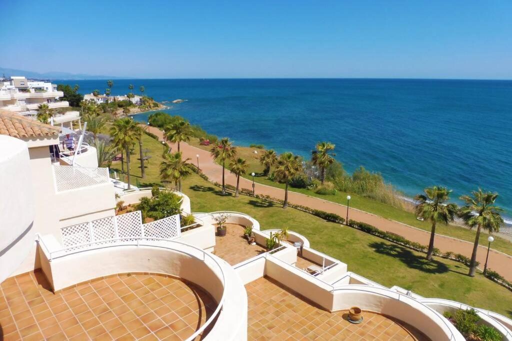 Penthouse Bermuda Beach 2 エステポナ エクステリア 写真